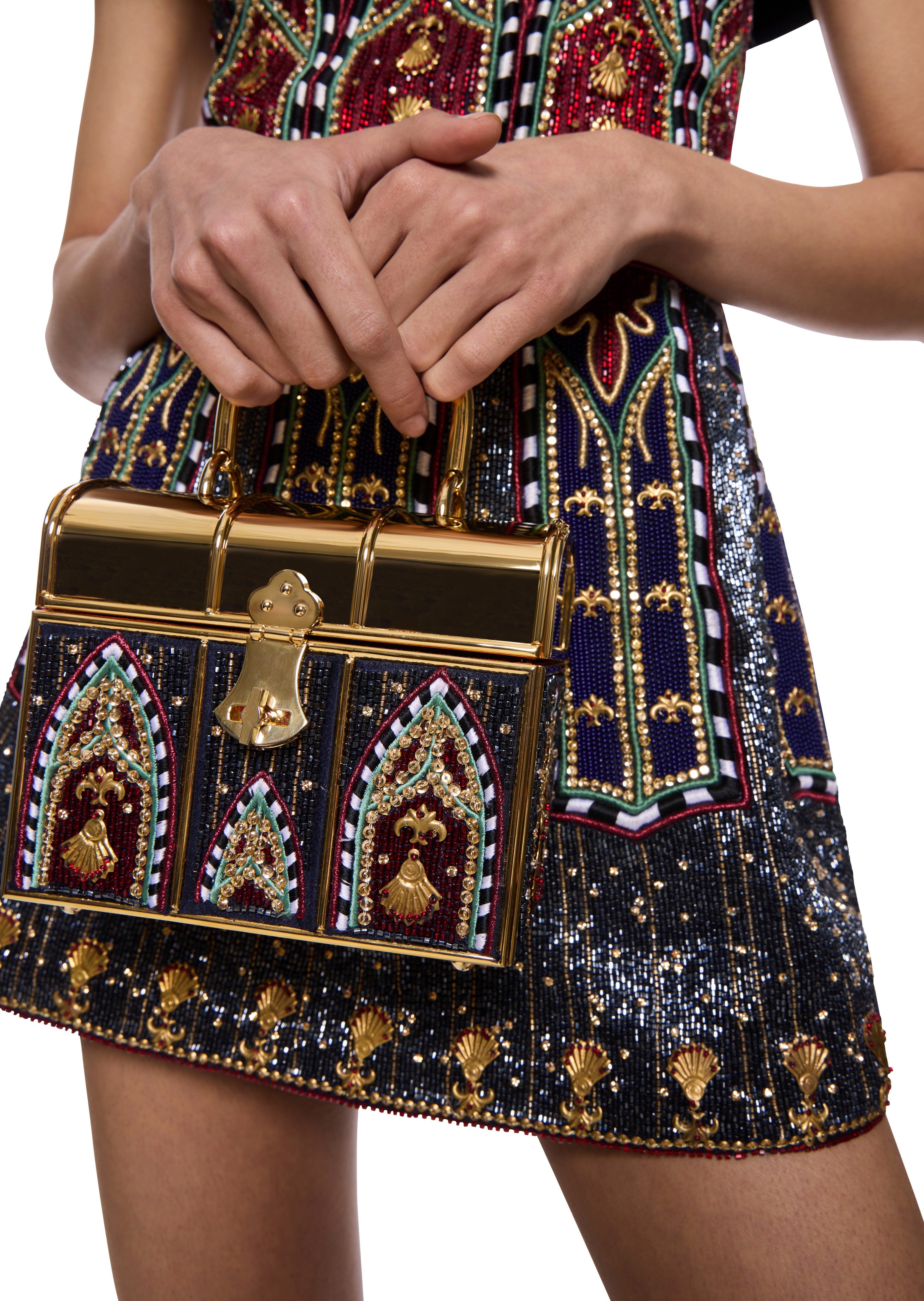 Annie's Treasure Chest - Joan of Arc – Annie's Ibiza Online
