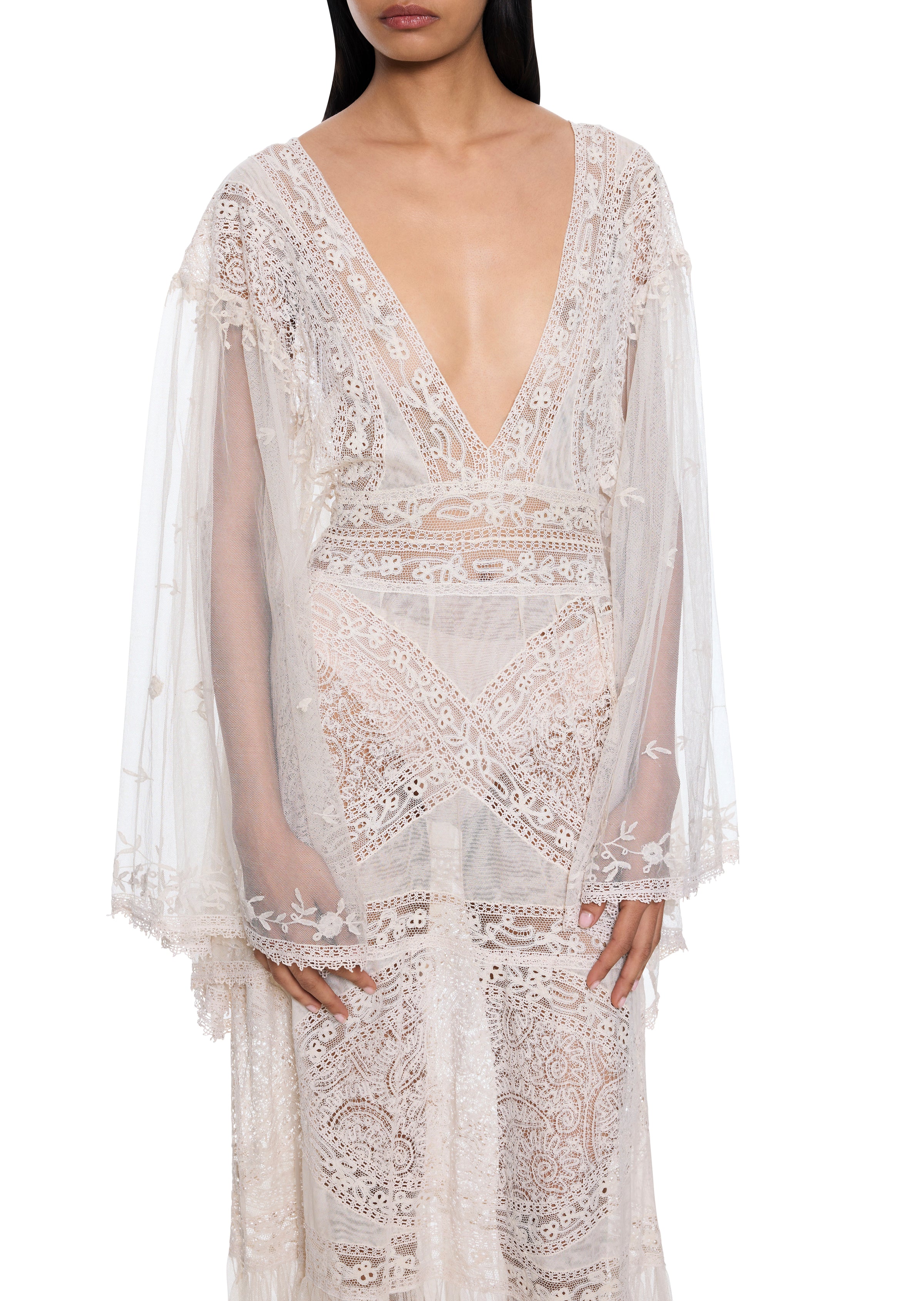 1930s Handcrafted Ivory Lace Gown